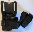 Crusader Holster mit Safariland Montage und Riehmen