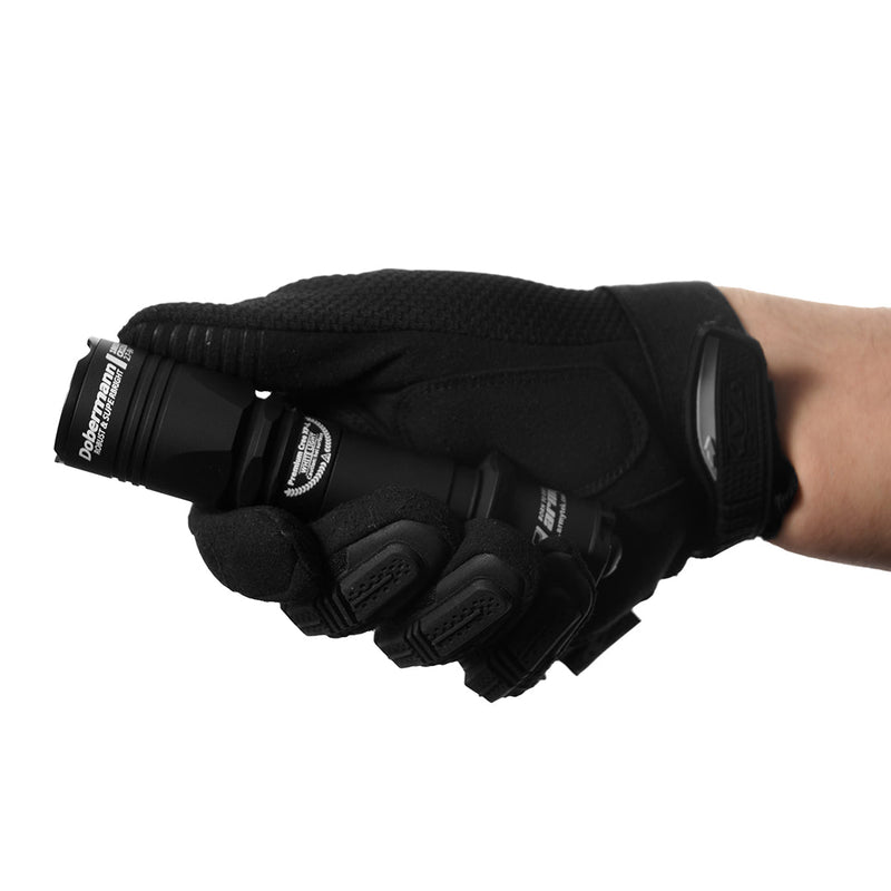 Jäger ARMYTEK DOBERMANN TAKTISCHE TASCHENLAMPE (ROTLICHT)